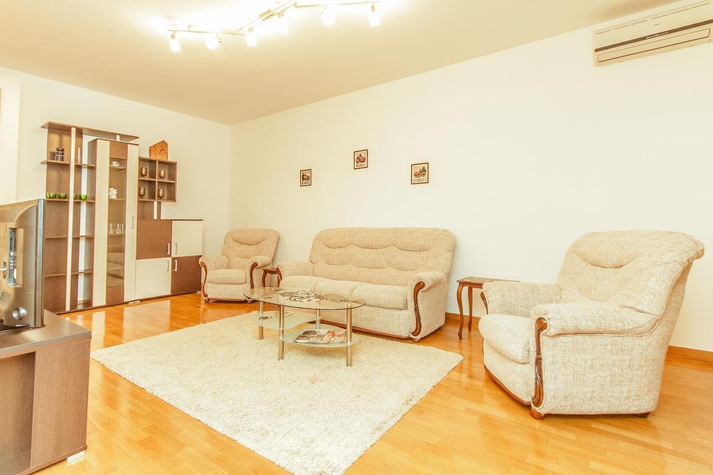 Apartments Belville Belgrado Habitación foto
