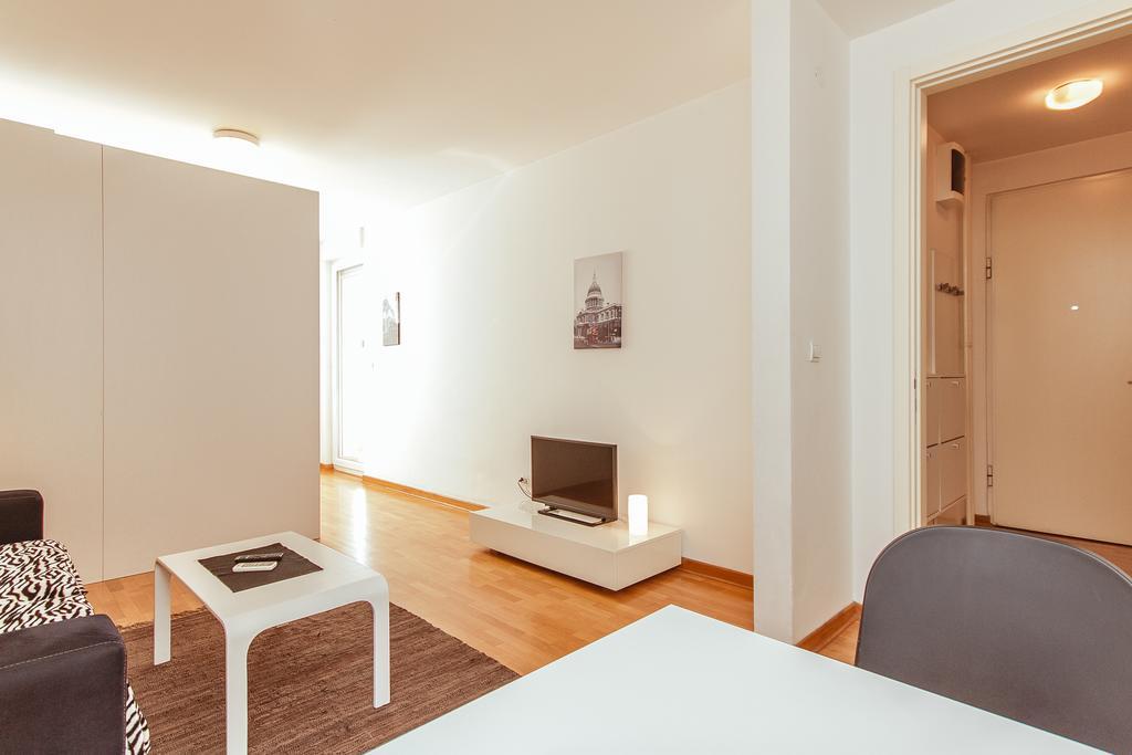 Apartments Belville Belgrado Exterior foto
